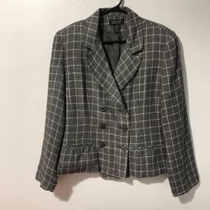 Metro Collection New York Women’s Check Blazer 8